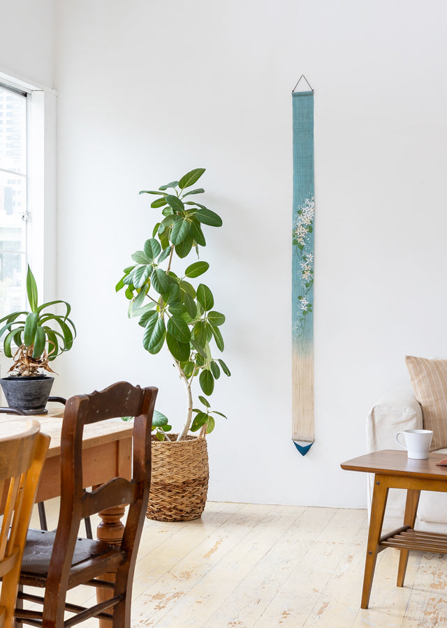 Hand-dyed Linen Japanese Narrow Tapestry - Sweet Autumn Clematis -, Kyoto Noren, Japanese wall hanging scroll