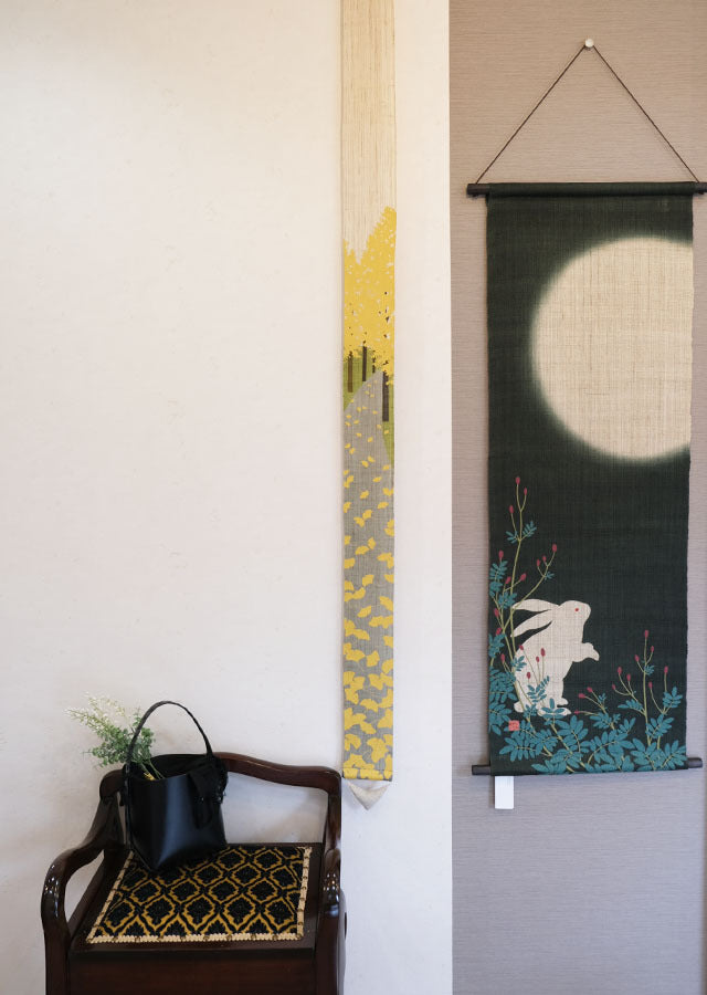 Hand-dyed Linen Japanese Narrow Tapestry - Ginkgo Tree Line -, Kyoto Noren, Japanese wall hanging scroll