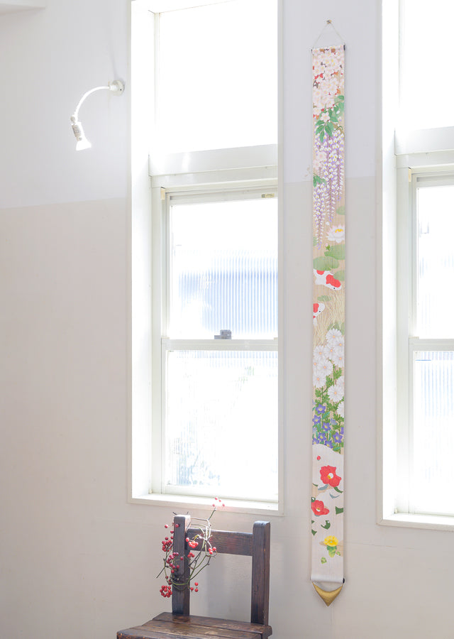 Hand-dyed Linen Japanese Narrow Tapestry with Yuzen Dyeing Technique - Four Seasons -, Kyoto Noren, Japanese wall hanging scroll
