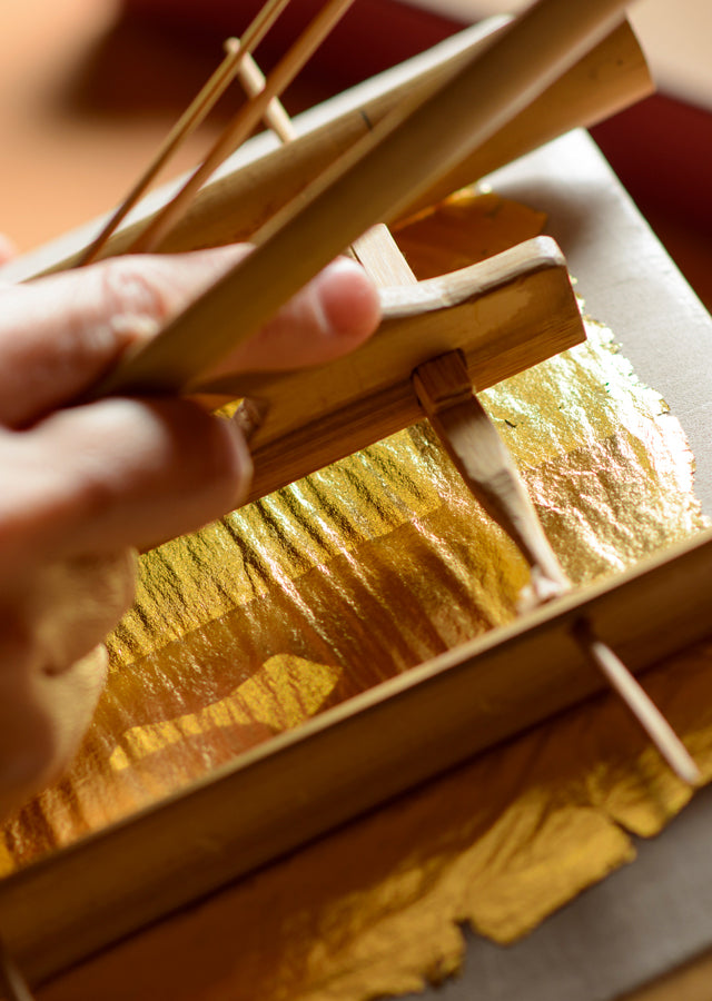Hand-dyed Linen Japanese Narrow Tapestry with Kanazawa Gold Leaf - Gourd -, Kyoto Noren, Japanese wall hanging scroll