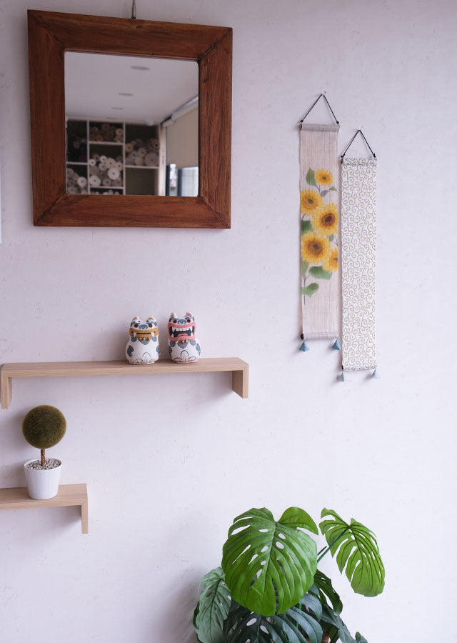 Hand-dyed Linen Japanese Small Tapestry - Sunflower -, Kyoto Noren, Japanese wall hanging scroll