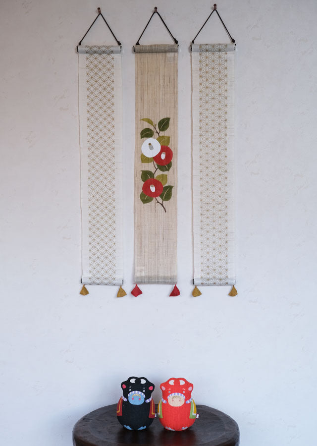 Hand-dyed Linen Japanese Small Tapestry - Asanoha (Hemp Leaf) Pattern / Gold -, Kyoto Noren, Japanese wall hanging scroll
