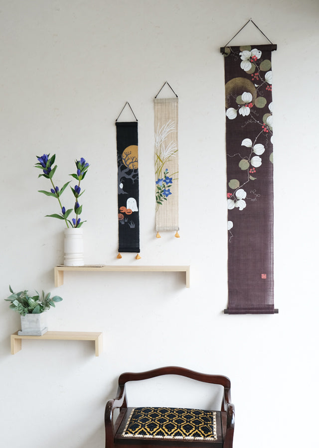 Hand-dyed Linen Japanese Small Tapestry - Japanese Pampas Grass and Balloon Flower -, Kyoto Noren, Japanese wall hanging scroll