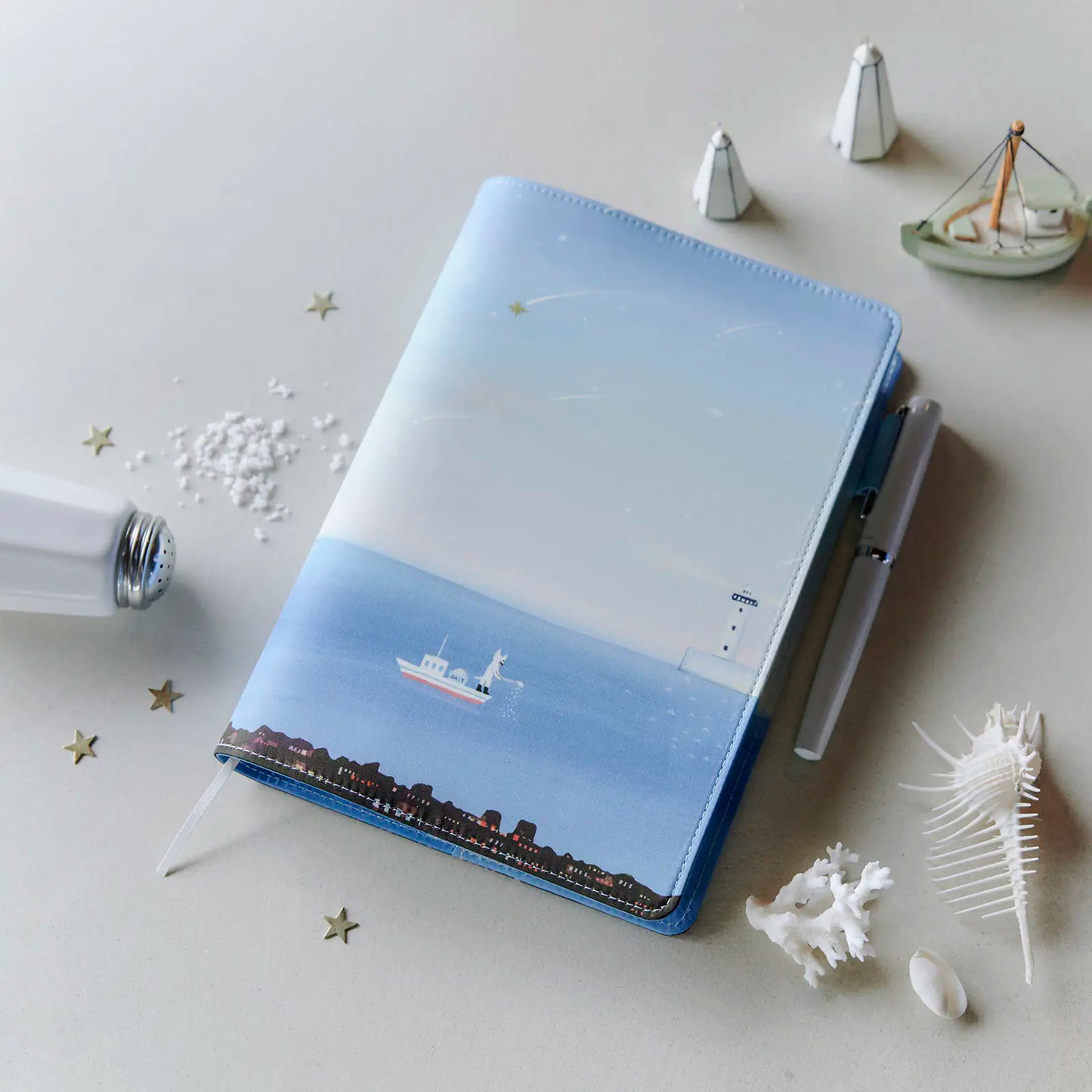 Hiroko Kubota: The Sea’s Dream at Dawn [Large 5-Year Techo] (Cover Only)
