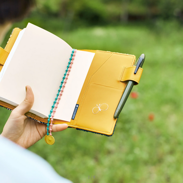 Hobonichi Techo 2025 minä perhonen: piece, (Original Mix) A6 Original Size Cover (Cover Only)