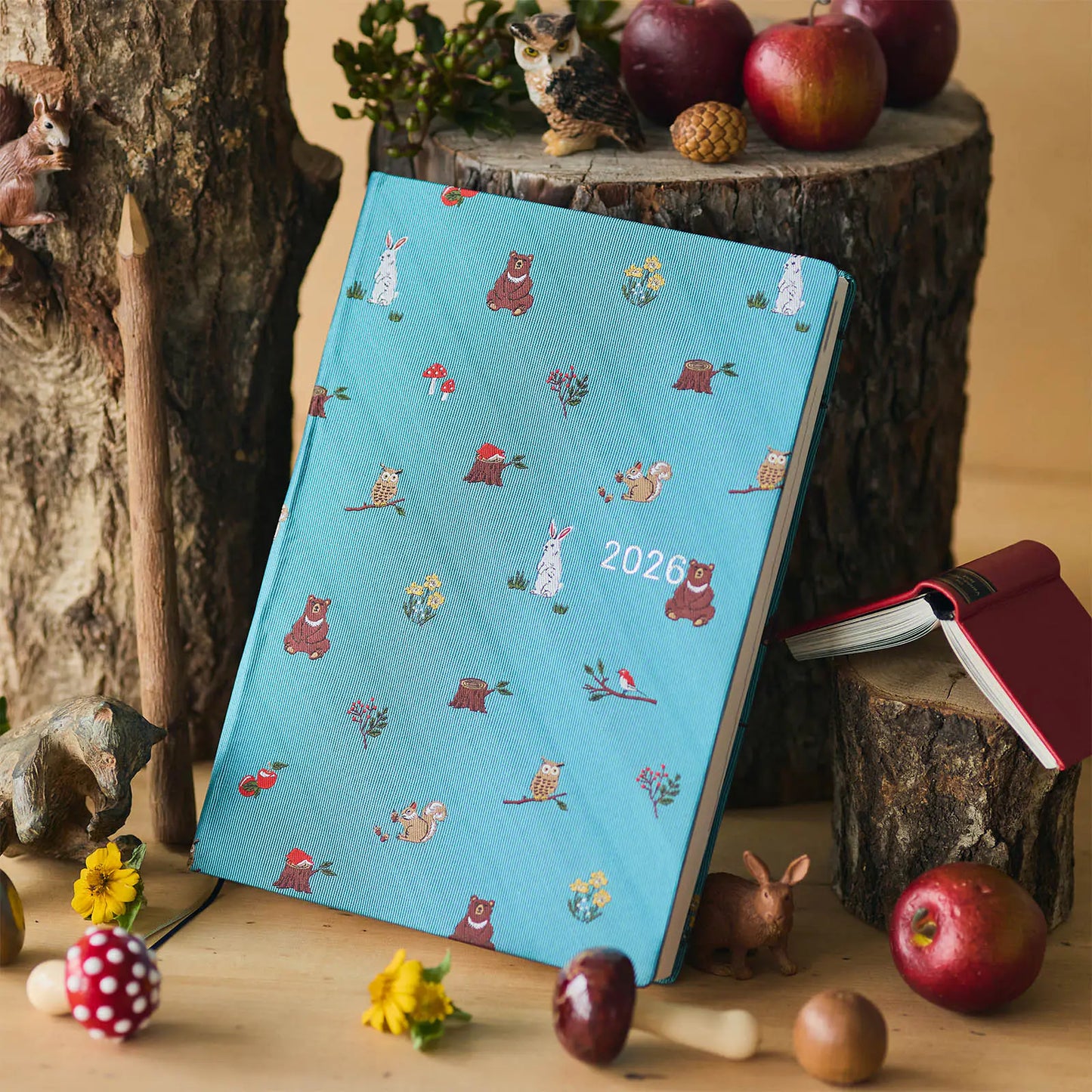 PRE-ORDER Hobonichi Techo 2026 Bow & Tie: In the Forest HON / A5 Size / Daily / Jan start / Mon start - English Edition