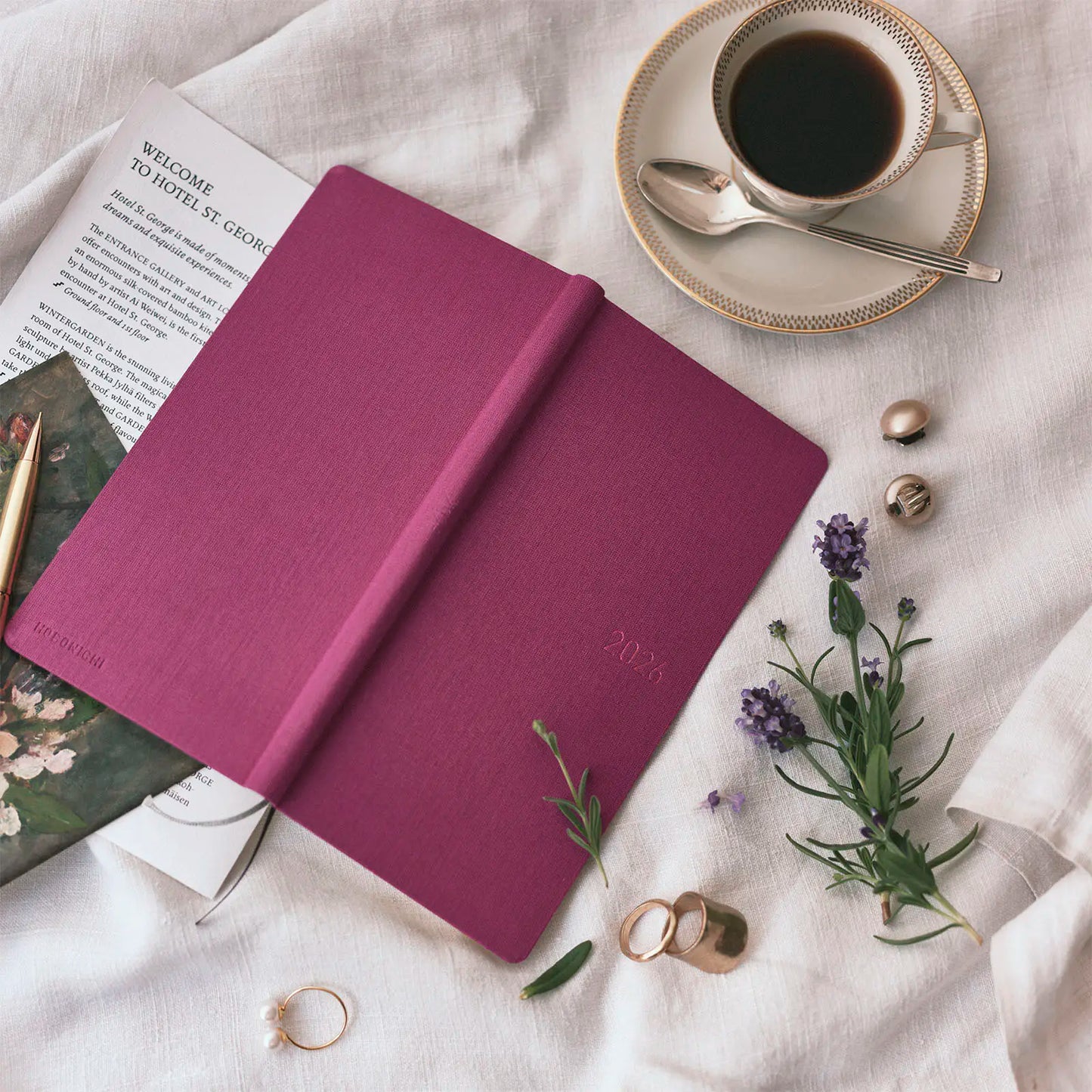 Weeks MEGA, Hobonichi Techo 2026 Colors: Peony Purple Weeks Mega Hardcover Book / Weekly Horizontal / Jan start / Mon start - English Edition