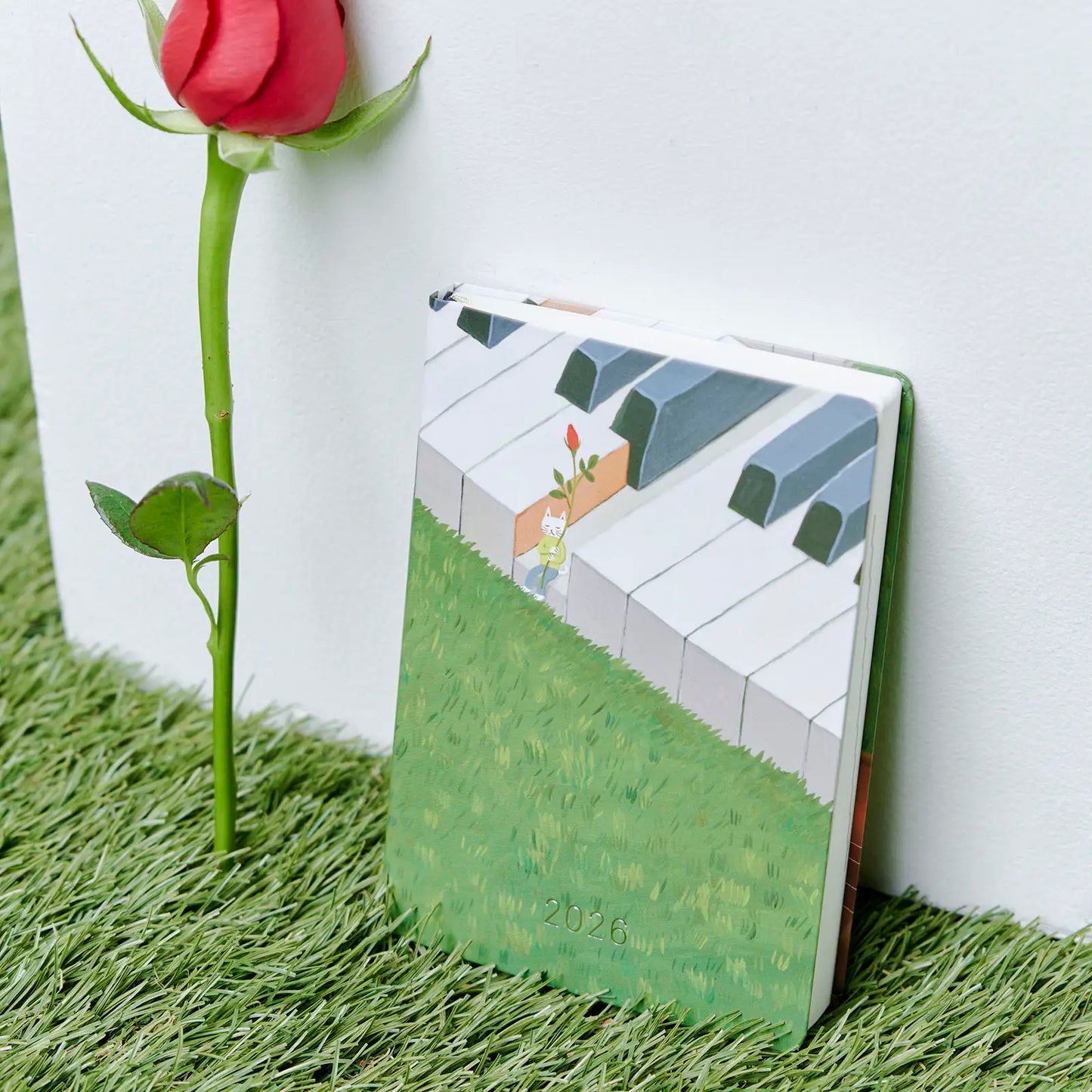 PRE-ORDER Hobonichi Techo 2026 Hiroko Kubota: Waiting on the Chord HON  / A6 Size / Daily / Jan start / Mon start - English Edition