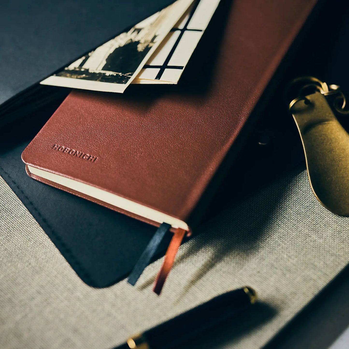 Hobonichi Techo 2026 Leather: Wine Brown Weeks Hardcover Book / Weekly Horizontal / Jan start / Mon start - English Edition