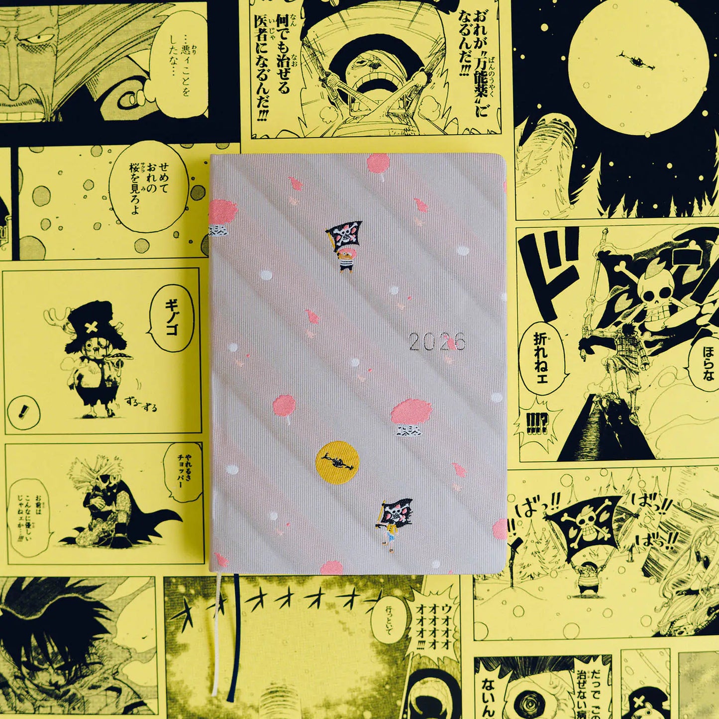 PRE-ORDER Hobonichi Techo 2026 ONE PIECE magazine: Hiriluk’s Cherry Blossoms HON  / A6 Size / Daily / Jan start / Mon start - Japanese Edition