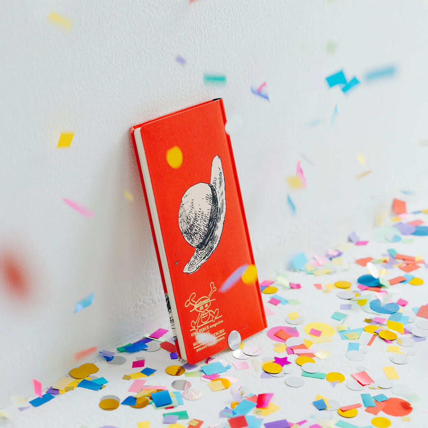 Hobonichi Techo 2026 ONE PIECE magazine: Straw Hat Luffy (Red) Weeks Hardcover Book / Weekly Horizontal / Jan start / Mon start - English Edition