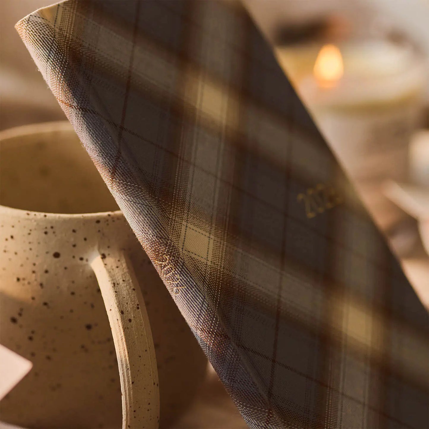 PRE-ORDER Hobonichi Techo 2026 Shirt Fabric: Foggy Plaid Weeks Hardcover Book / Weekly Horizontal / Jan start / Mon start - English Edition