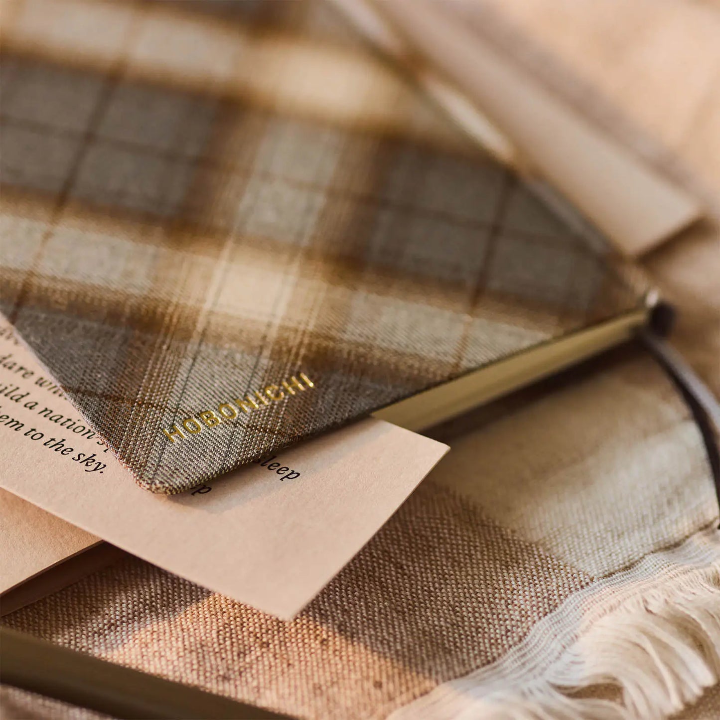 PRE-ORDER Hobonichi Techo 2026 Shirt Fabric: Foggy Plaid Weeks Hardcover Book / Weekly Horizontal / Jan start / Mon start - English Edition