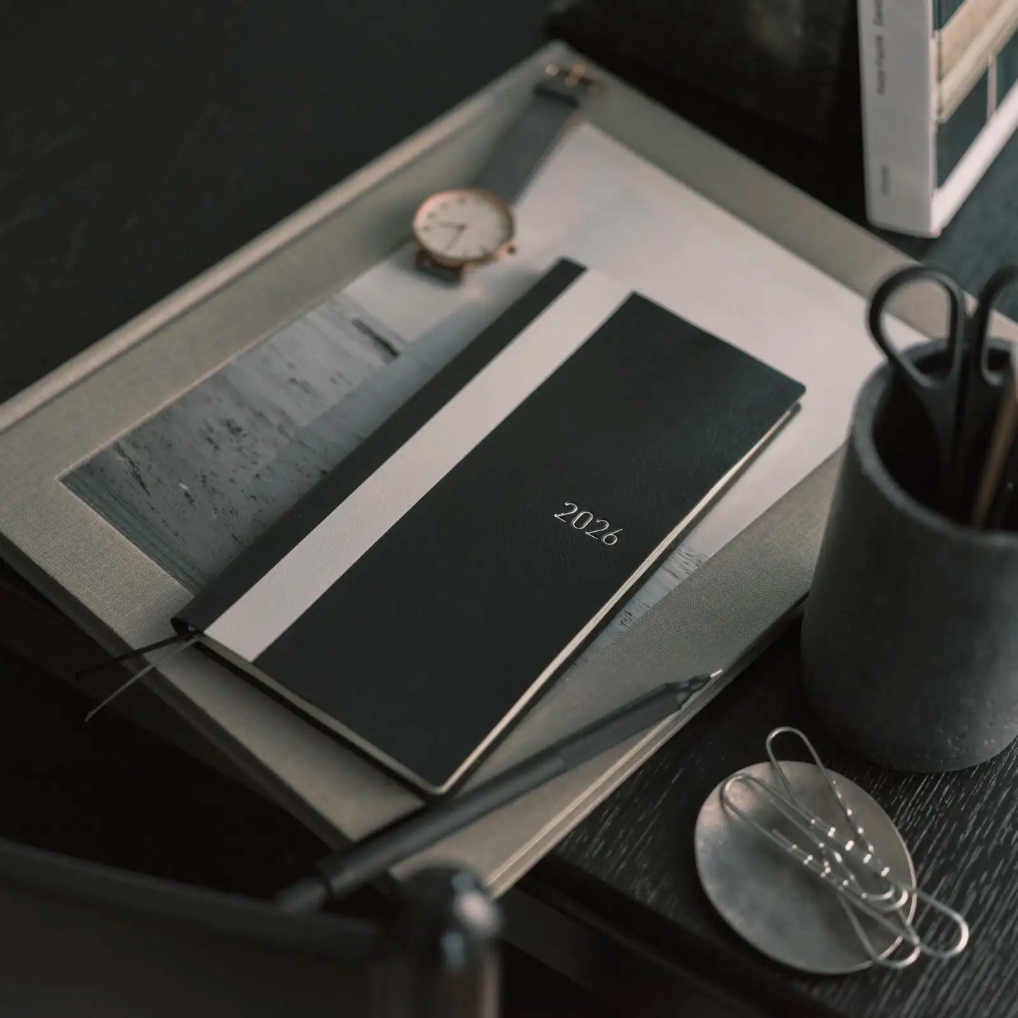 Hobonichi Techo 2026 White Line: Black Weeks Softcover Book / Weekly Horizontal / Jan start / Mon start - English Edition