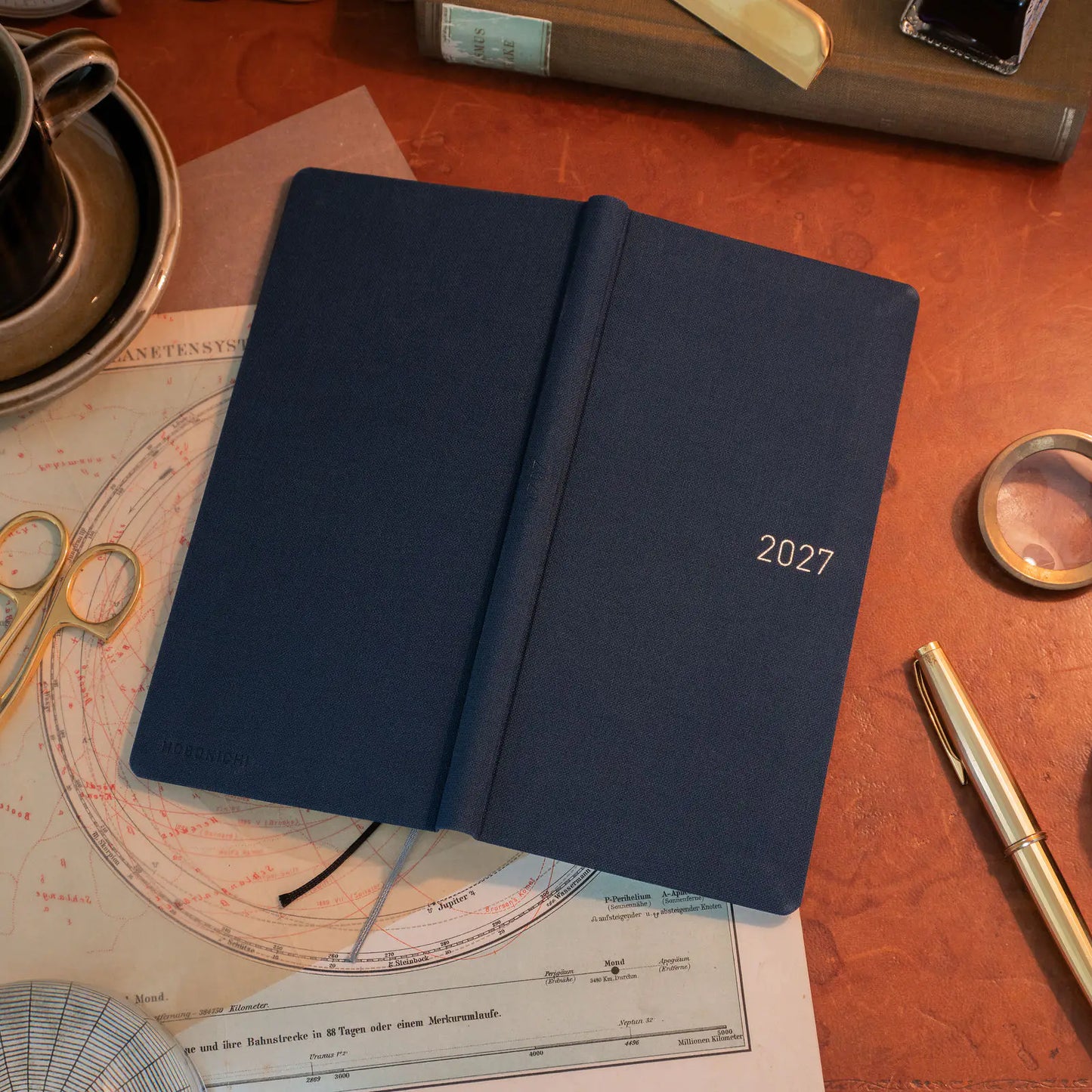 Weeks MEGA, Hobonichi Techo 2027 Colors: Midnight Blue Weeks Mega Hardcover Book / Weekly Horizontal / Jan start / Mon start - English Edition