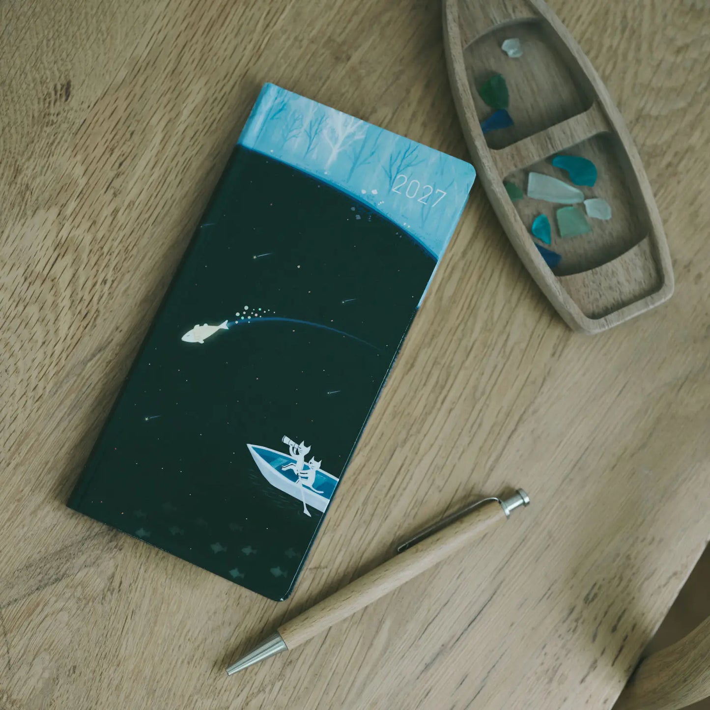 Hobonichi Techo 2027 Hiroko Kubota: Meteor Shower in the Light Blue Forest Weeks Hardcover Book / Weekly Horizontal / Jan start / Mon start - English Edition