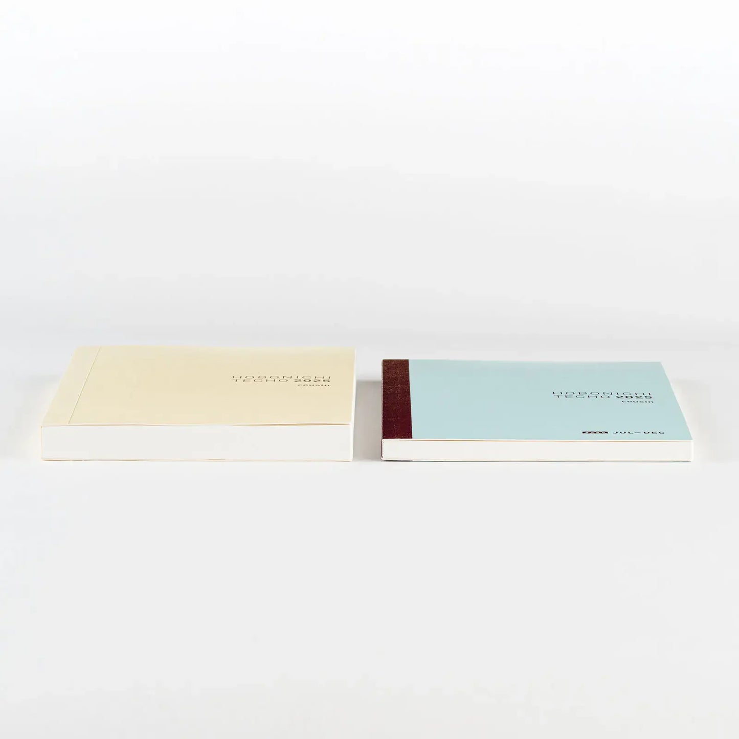 Hobonichi Techo 2027 Japanese Cousin Avec Books A5 size / Daily 6-month x 2 book set / Jan start / Mon start - Japanese Edition