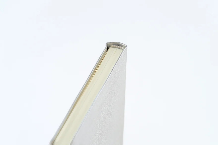 Hobonichi Techo 2027 Leather: Noble Silver Weeks Hardcover Book / Weekly Horizontal / Jan start / Mon start - English Edition