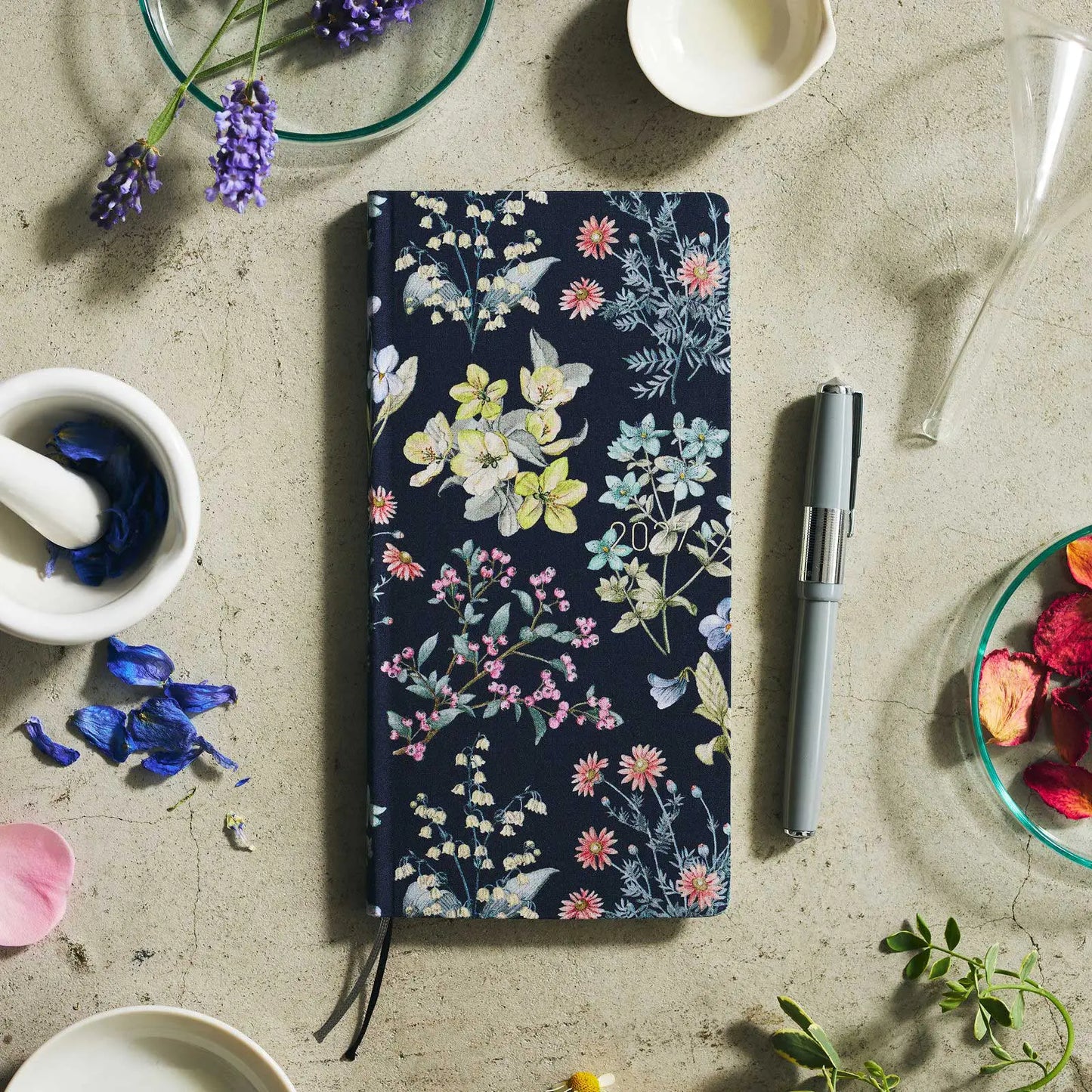 Hobonichi Techo 2027 Liberty Fabrics: Floral Remedy Weeks Hardcover Book