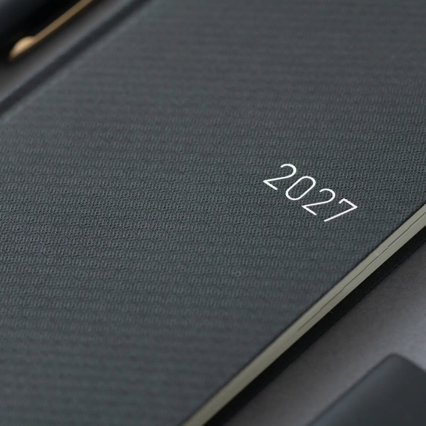Hobonichi Techo 2027 Paper Series: Black Argyle Weeks Hardcover Book / Weekly Horizontal / Jan start / Mon start - English Edition