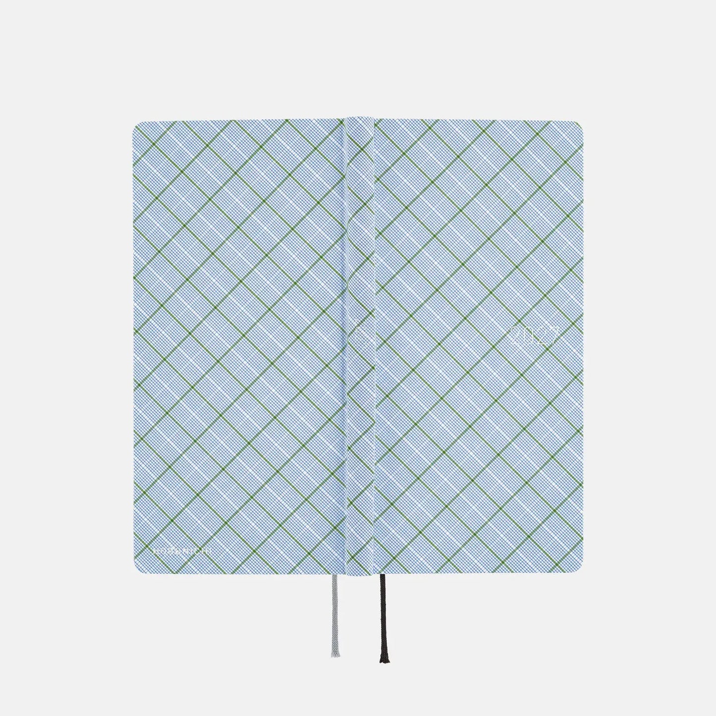 Hobonichi Techo 2027 Shirt Fabric: Graph Plaid Weeks Hardcover Book / Weekly Horizontal / Jan start / Mon start - English Edition