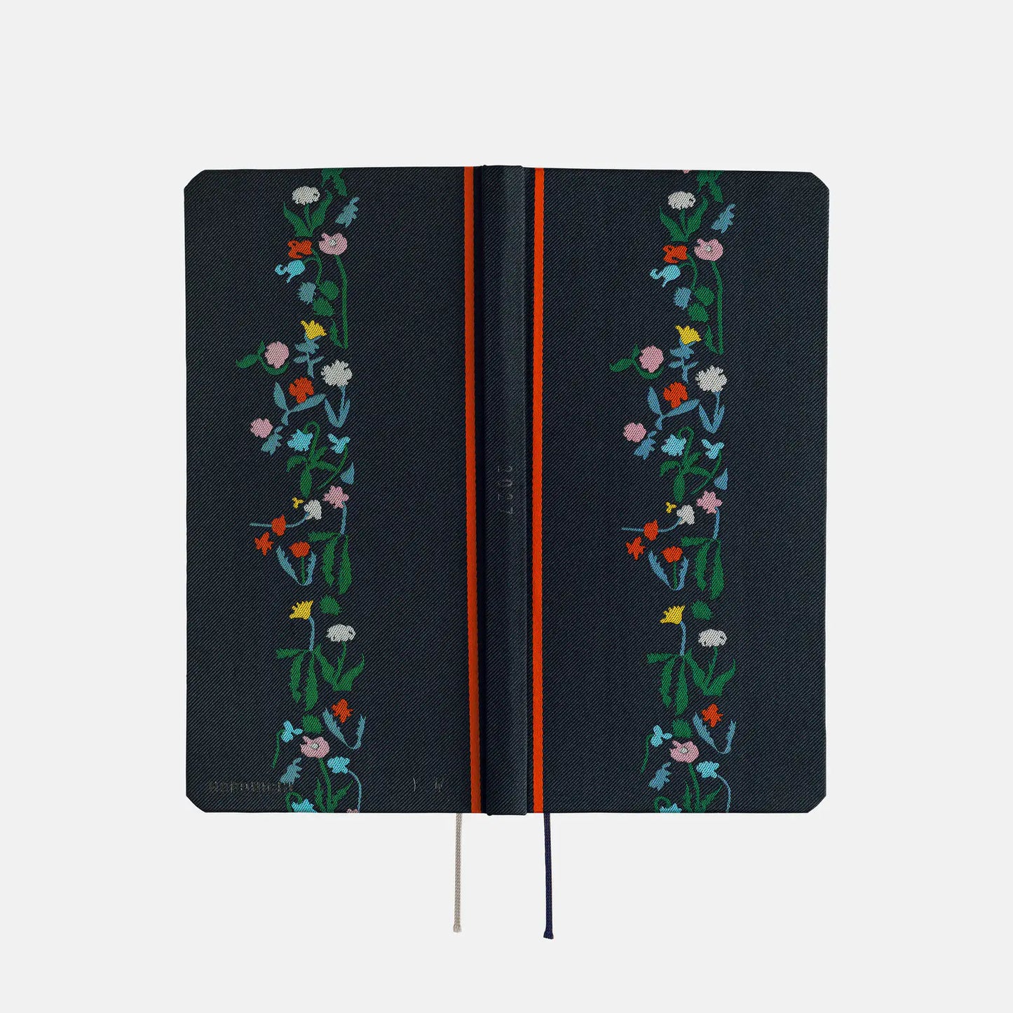 Hobonichi Techo 2027 Yoshie Watanabe: Petit Bloom Weeks Hardcover Book / Weekly Horizontal / Jan start / Mon start - English Edition