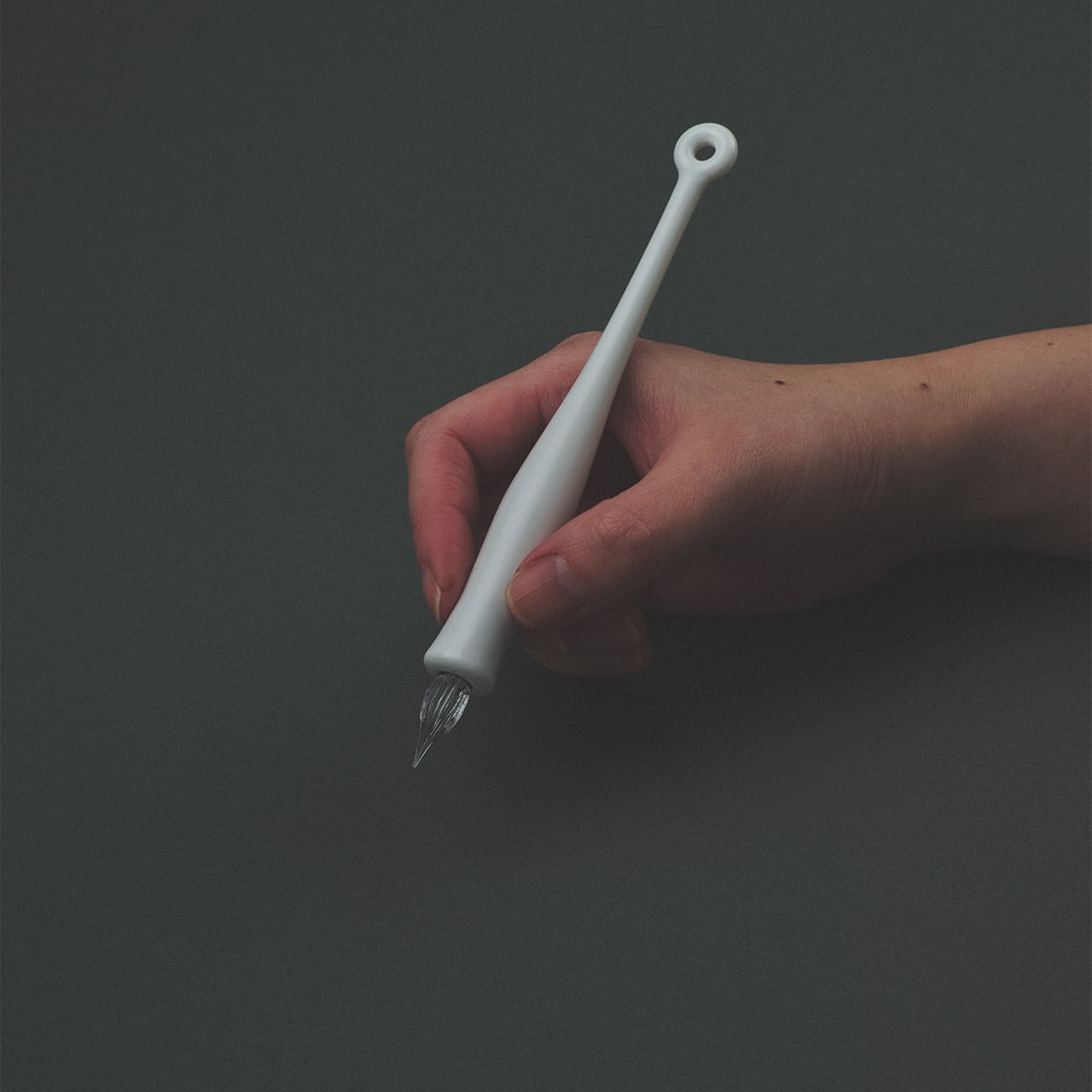 Imari Yaki(ware) Body Glass Dip Pen - White -, Japanese glass dip pen