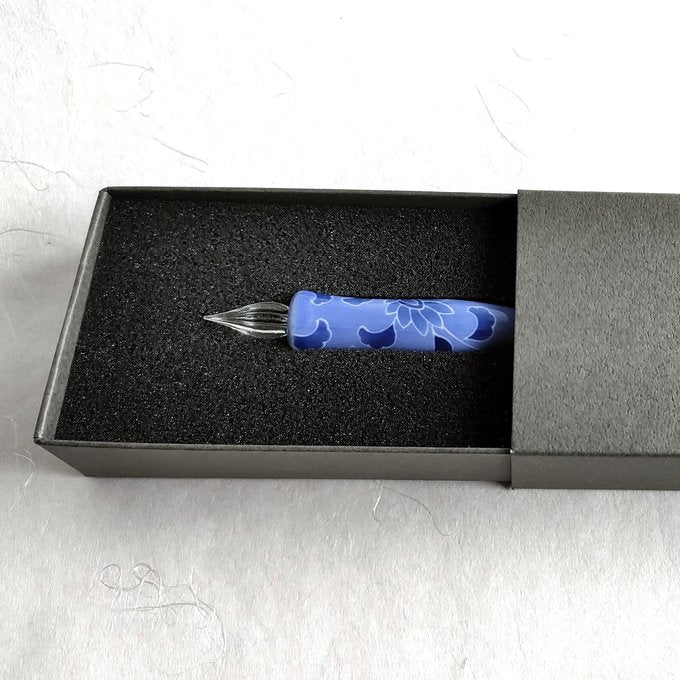 Imari Yaki(ware) Body Glass Dip Pen - Blue Flower Pattern -, Japanese glass dip pen