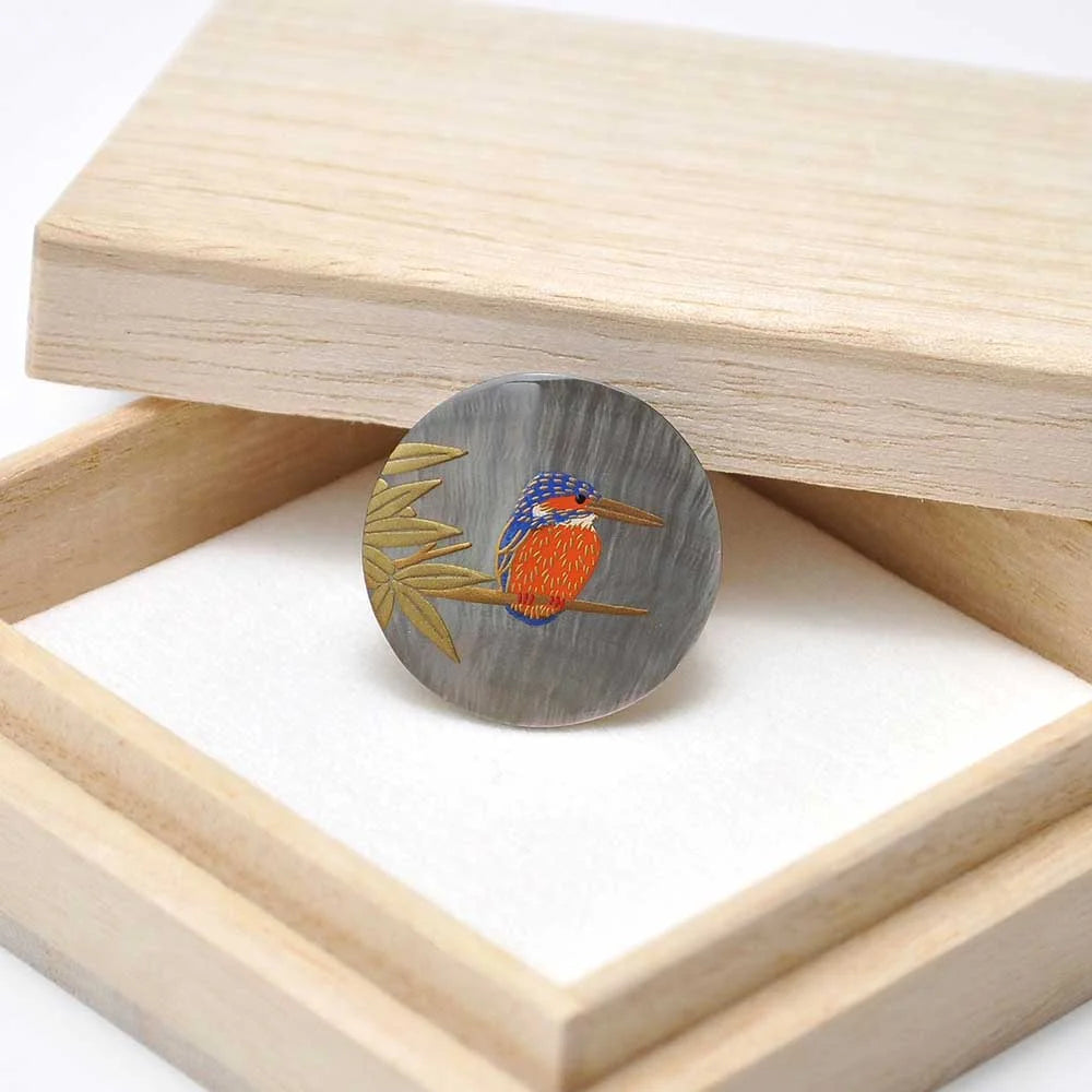 Maki-e Urushi Lacquer Brooch - Black Lip Oyster Pearl Shell / Kingfisher -, Traditional Japanese Urushi Lacquer Jewelry