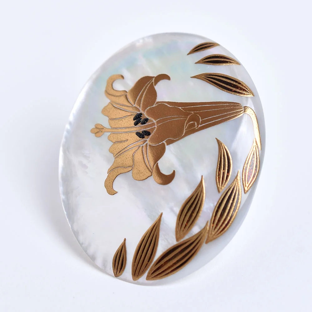Maki-e Urushi Lacquer Brooch - White South Sea Pearl Shell / Lily  -, Traditional Japanese Urushi Lacquer Jewelry