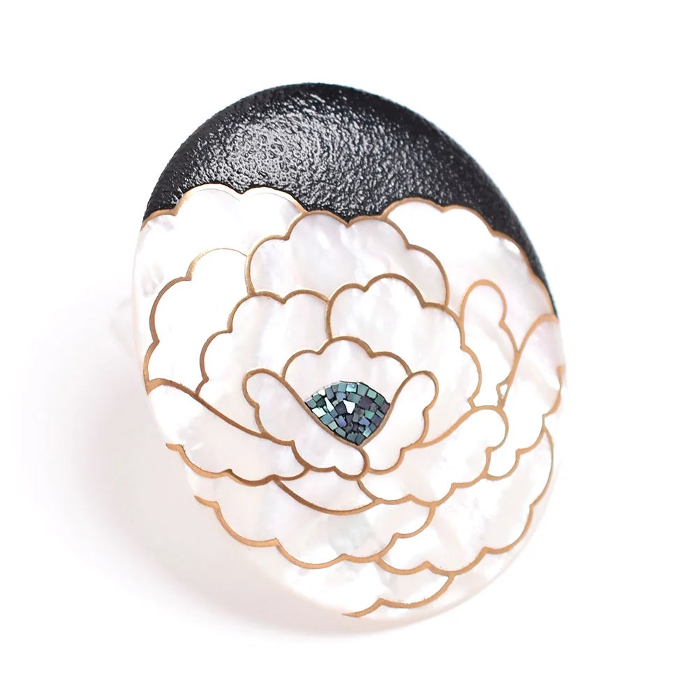 Maki-e Urushi Lacquer Brooch - White South Sea Pearl Shell / Peony -, Traditional Japanese Urushi Lacquer Jewelry