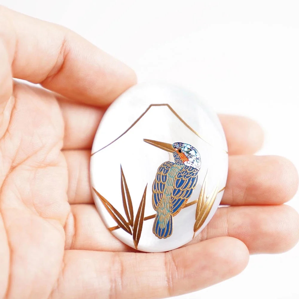 Maki-e Urushi Lacquer Brooch - White South Sea Pearl Shell / Mt. Fuji and Kingfisher  -, Traditional Japanese Urushi Lacquer Jewelry