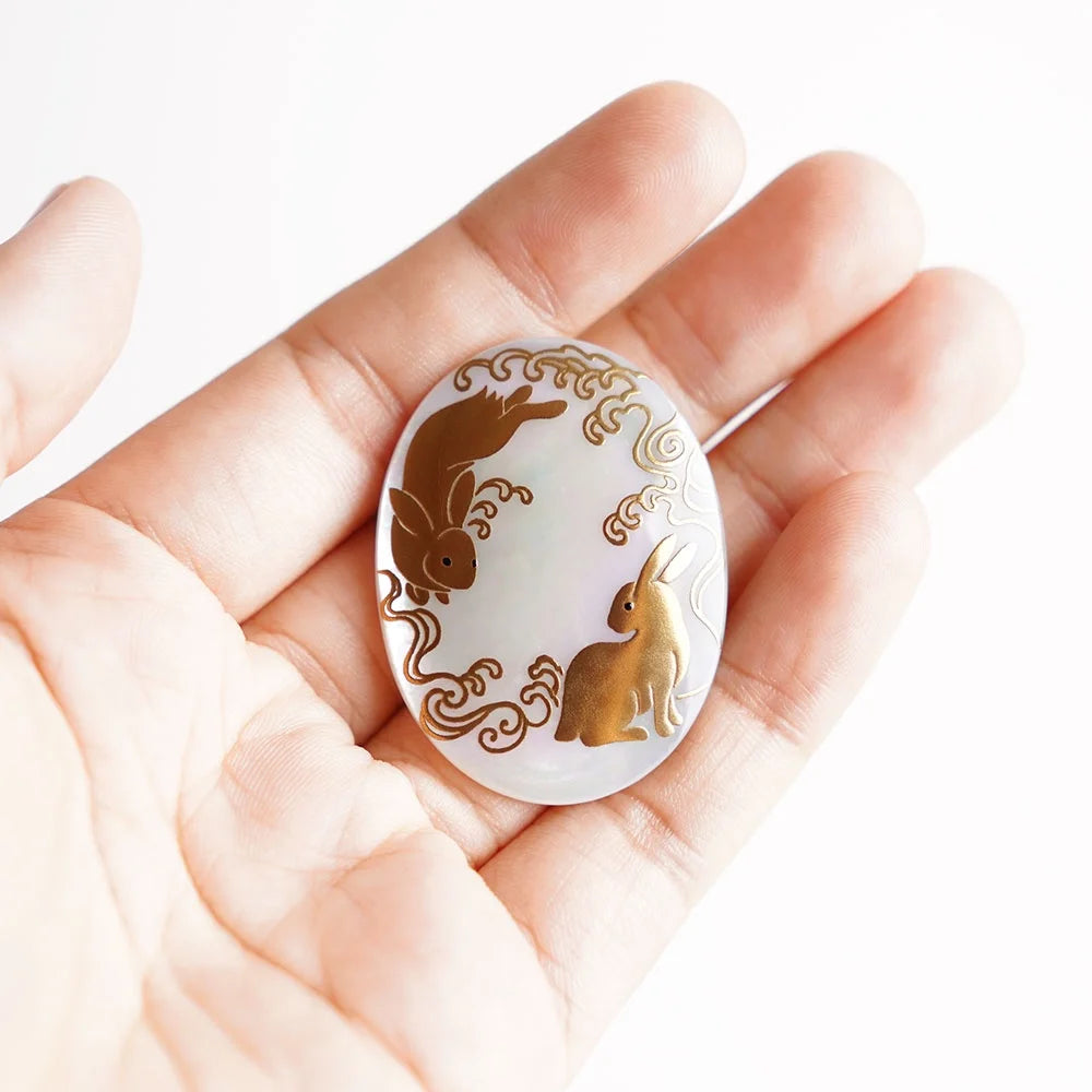 Maki-e Urushi Lacquer Brooch - White South Sea Pearl Shell / Rabbit and Wave -, Traditional Japanese Urushi Lacquer Jewelry