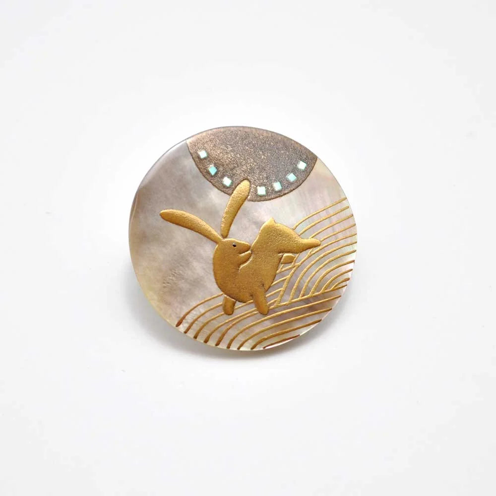 Maki-e Urushi Lacquer Brooch - Black Lip Oyster Pearl Shell / Rabbit and Wave -, Traditional Japanese Urushi Lacquer Jewelry