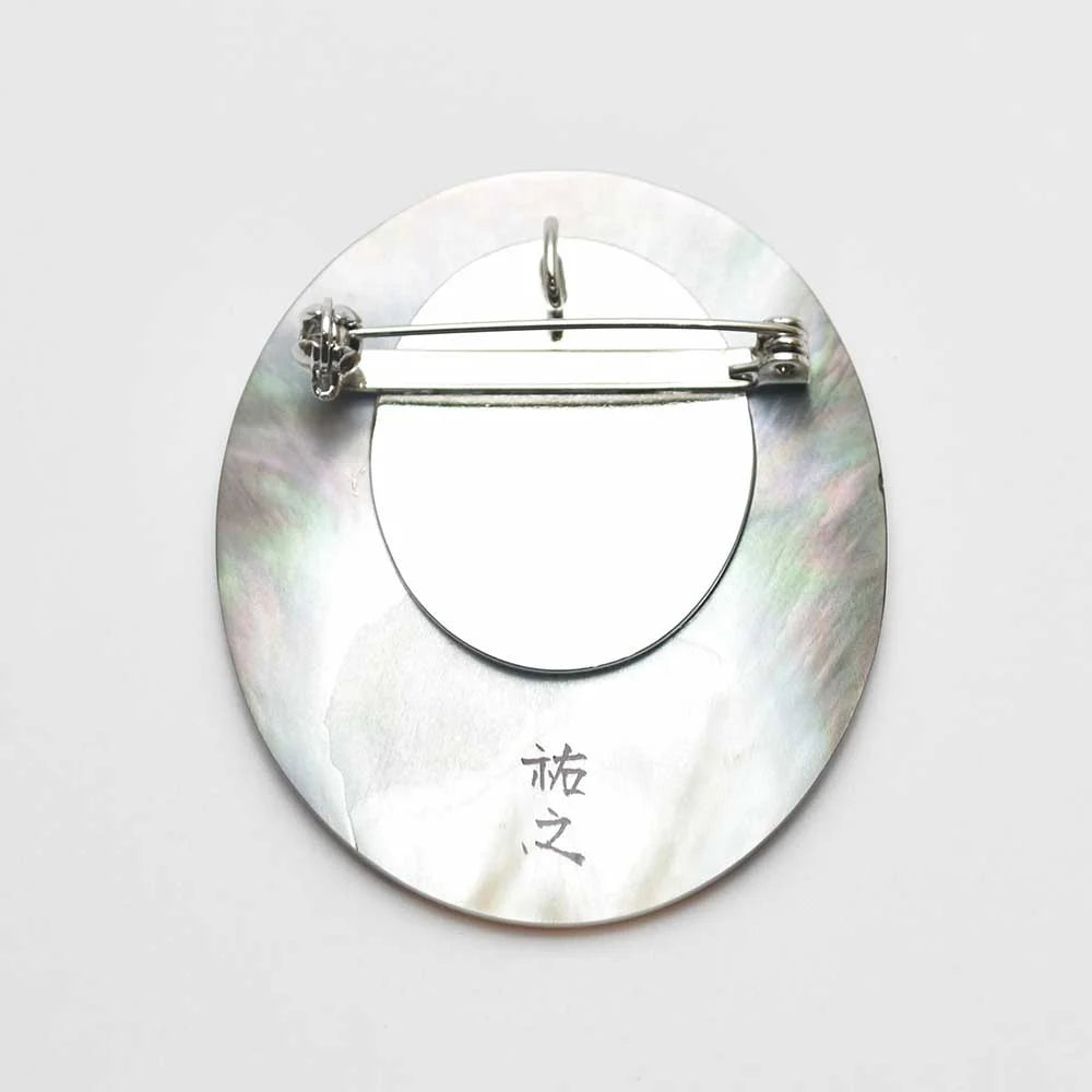 Maki-e Urushi Lacquer Brooch - Black Lip Oyster Pearl Shell / Cherry Blossom and Japanese Warbling White-eye -, Traditional Japanese Urushi Lacquer Jewelry