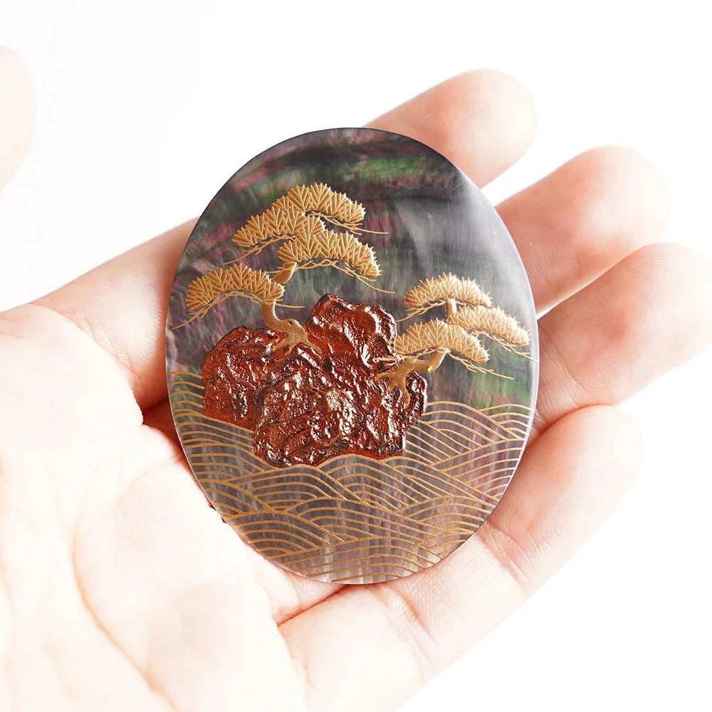 Maki-e Urushi Lacquer Brooch - Black Lip Oyster Pearl Shell / Pine Tree -, Traditional Japanese Urushi Lacquer Jewelry