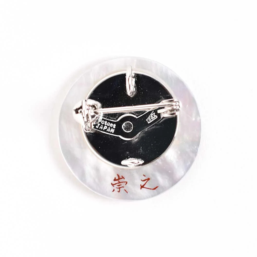 Maki-e Urushi Lacquer Brooch - White South Sea Pearl Shell / Butterfly -, Traditional Japanese Urushi Lacquer Jewelry