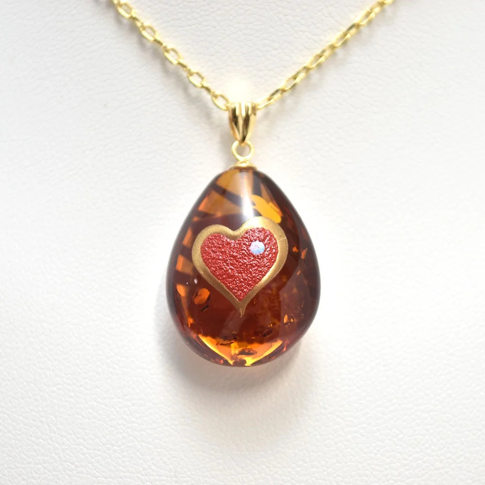 Maki-e Urushi Lacquer Reversible Pendant Necklace - Amber / Owl and Heart -, Traditional Japanese Urushi Lacquer Jewelry