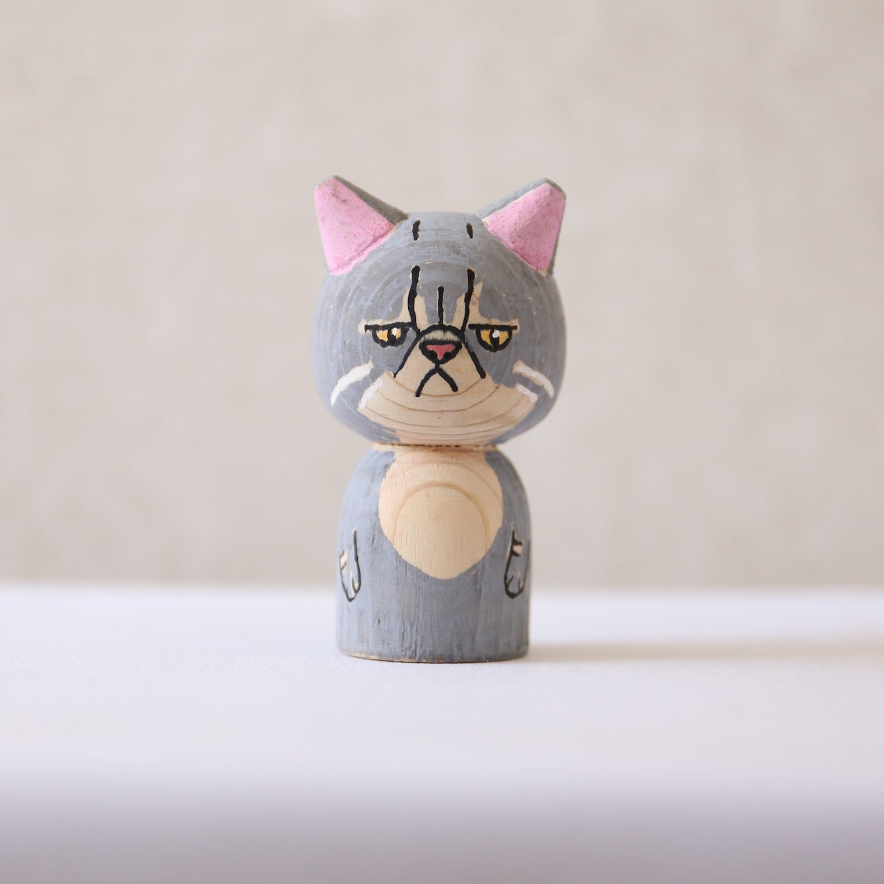 Japanese Kokeshi Doll - Exotic Shorthair Cat -