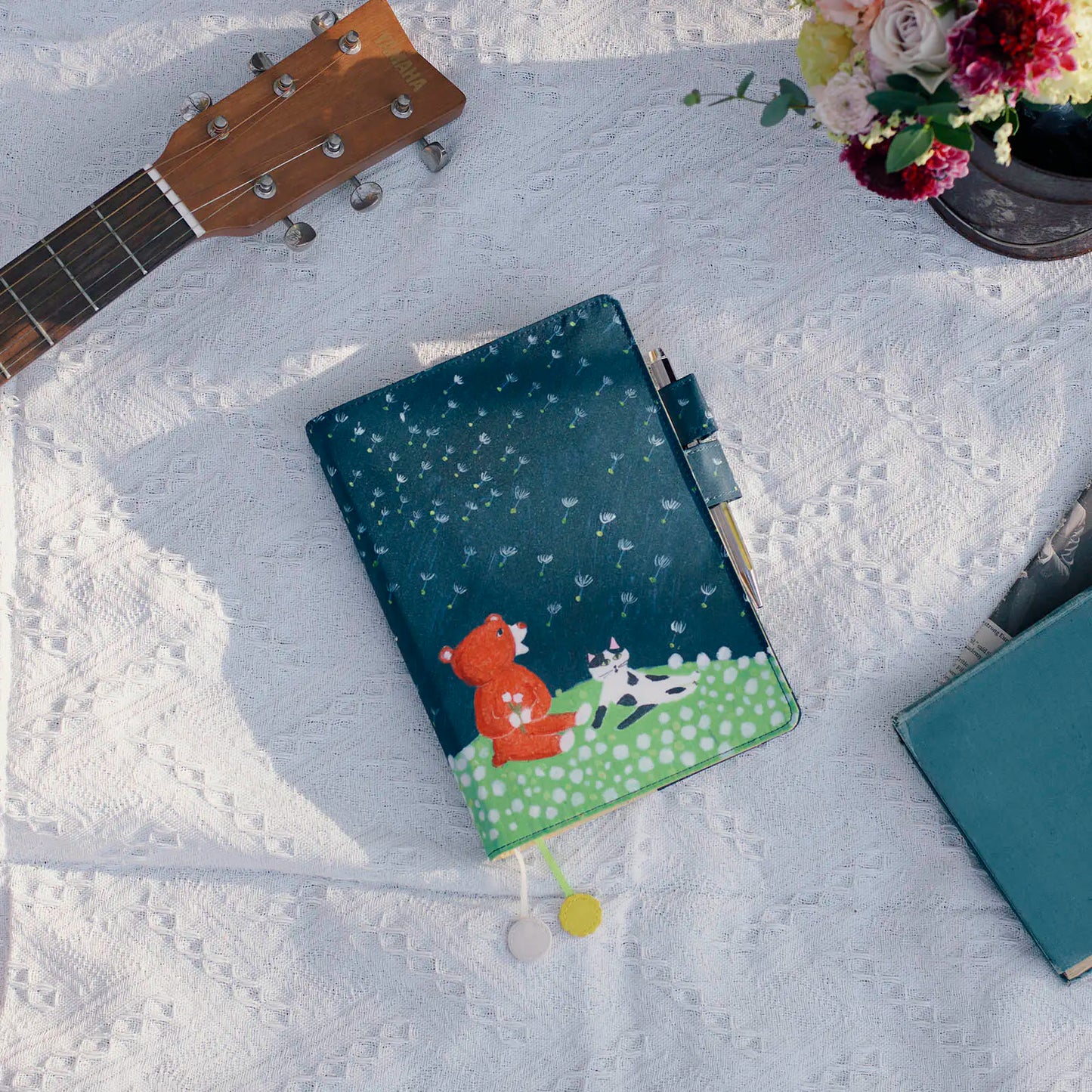 Keiko Shibata: Gentle breeze in a dandelion field [Hobonichi Cousin (A5) Techo Cover] (Cover Only)