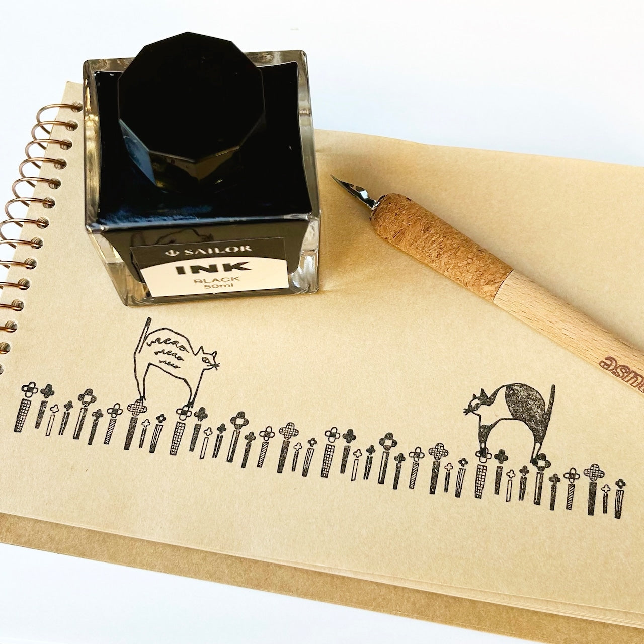 Kinotorico Wooden Rubber Stamp - Bicolor Cat -, Kinotorico stamp