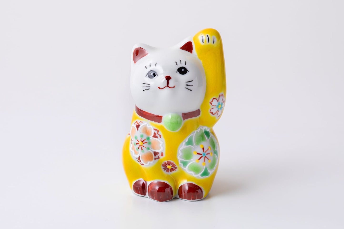 Kutani Yaki(ware) Japanese Maneki-Neko (Beckoning Cat) Figure - Cherry Blossom / Yellow -, Japanese lucky cat figure