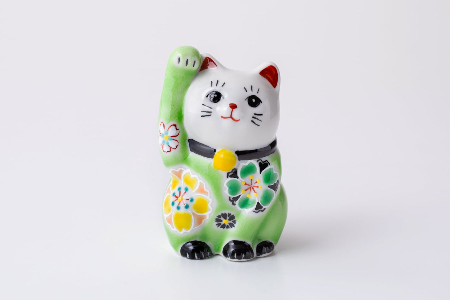 Kutani Yaki(ware) Japanese Maneki-Neko (Beckoning Cat) Figure - Cherry Blossom / Green -, Japanese lucky cat figure