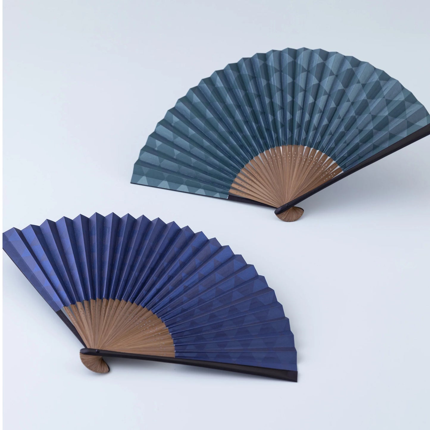 Reversible Kyo-sensu (Japanese folding fan) for Men - Ichimatsu pattern (Japanese Checkered Pattern) / Indigo Blue and Gray - , Made in Kyoto, Japan , Kyoto sensu