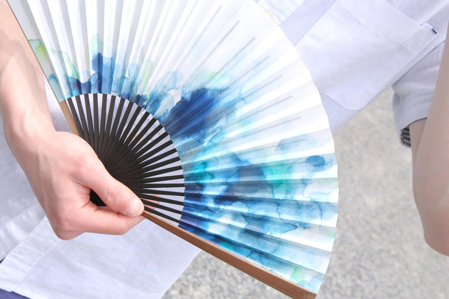 Kyo-sensu (Japanese folding fan) for Men - Blue Ocean Wave / Mist Blue - , Made in Kyoto, Japan , Kyoto sensu