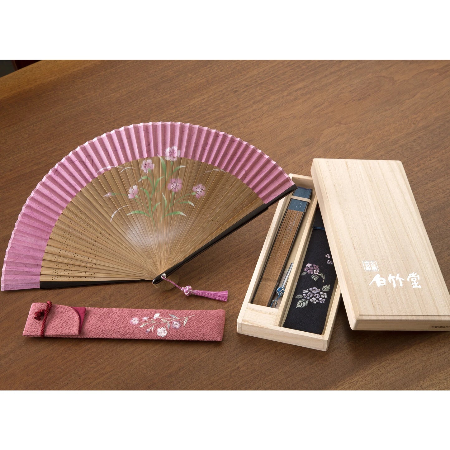 Kyo-sensu (Japanese folding fan) for Women - Dianthus - , Made in Kyoto, Japan , Kyoto sensu