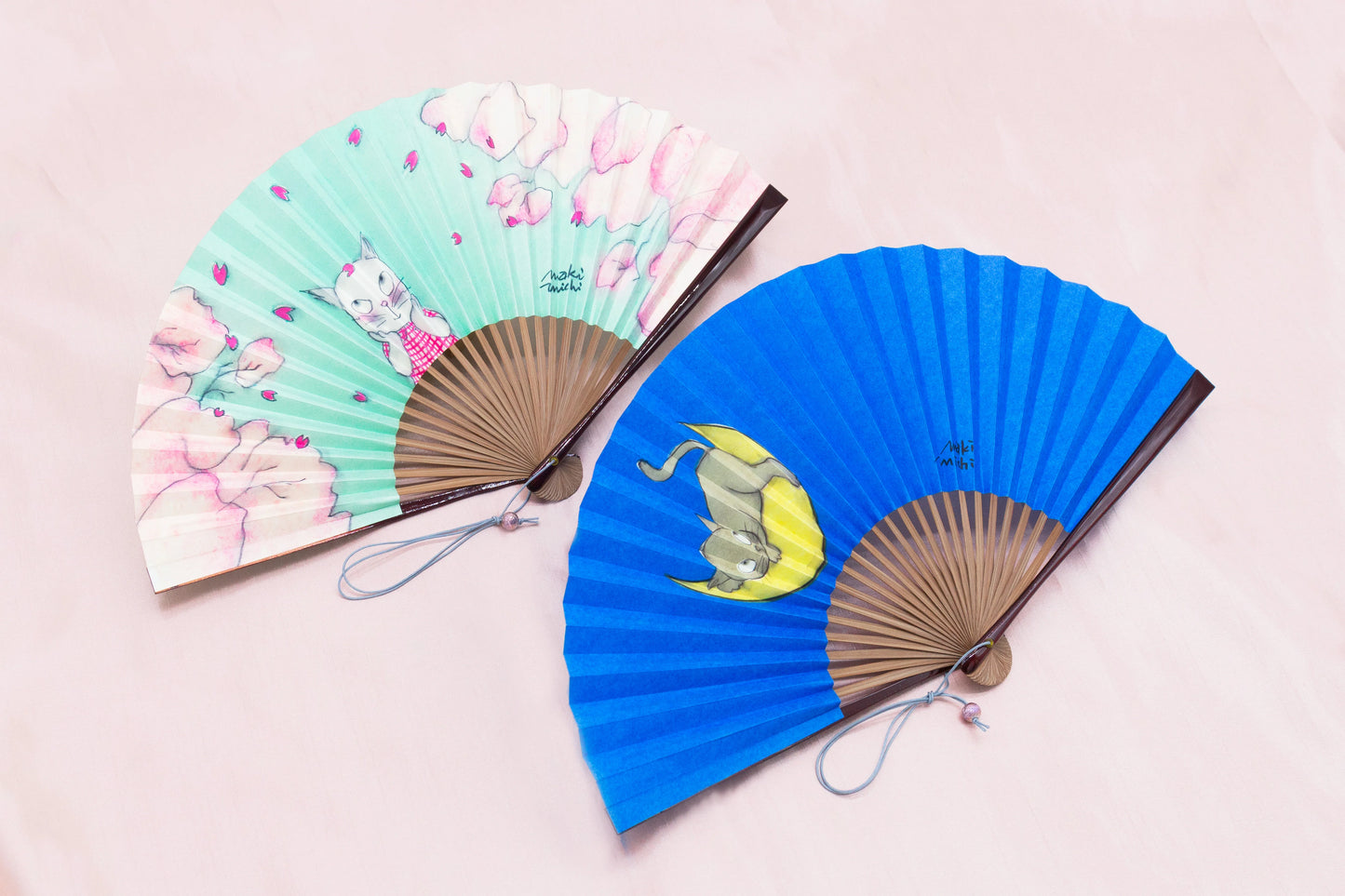 Kyo-sensu (Japanese folding fan) for Women - Cat / Moonlight - , Made in Kyoto, Japan , Kyoto sensu