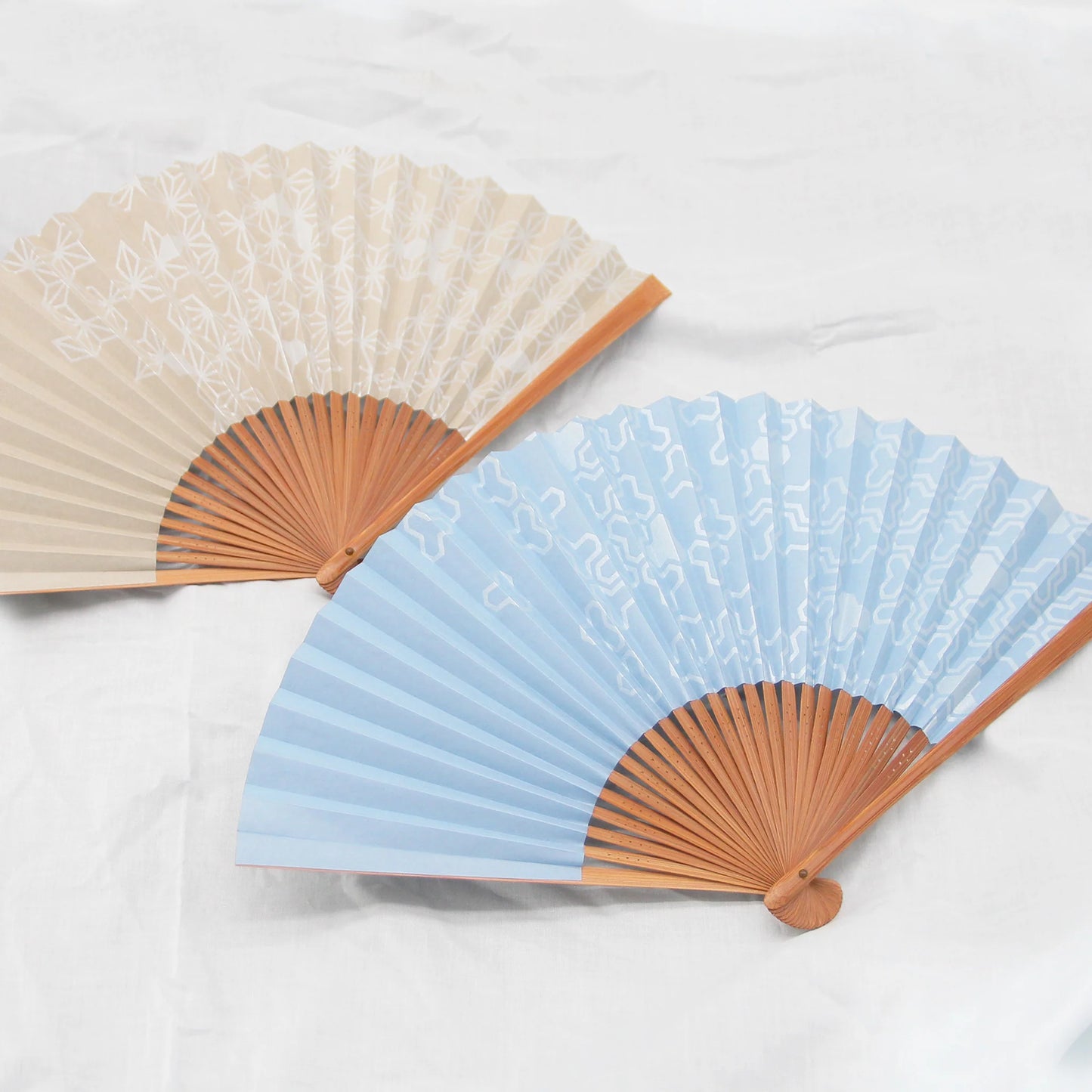 Kyo-sensu (Japanese folding fan) for Men - Traditional Japanese Pattern / Kikko Pattern (Turtle's Shell Pattern) - , Made in Kyoto, Japan , Kyoto sensu