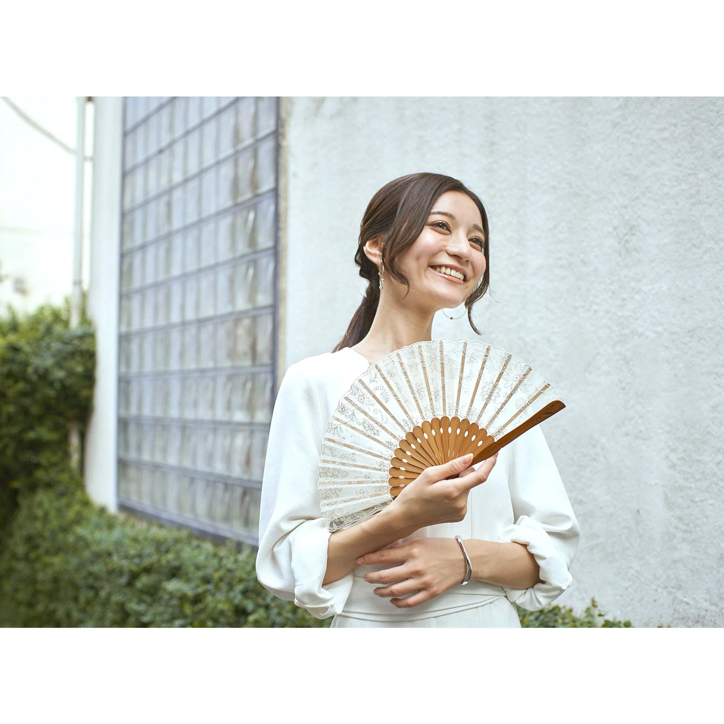 Kyo-sensu (Japanese folding fan) for Women - Silk Lace / Royal Navy Blue - , Made in Kyoto, Japan , Kyoto sensu