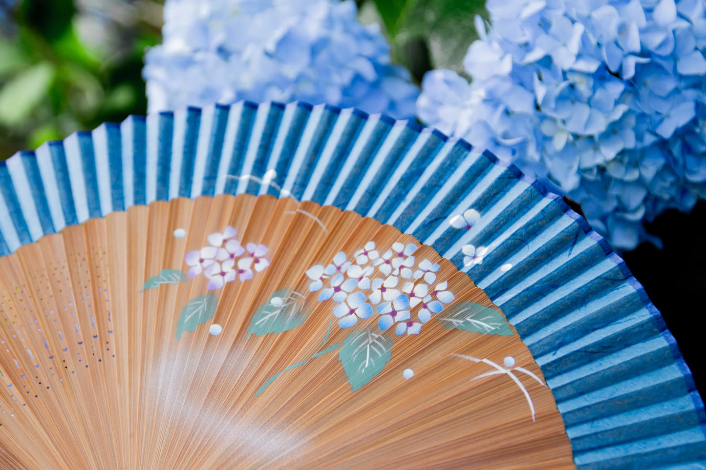 Kyo-sensu (Japanese folding fan) for Women - Dianthus - , Made in Kyoto, Japan , Kyoto sensu